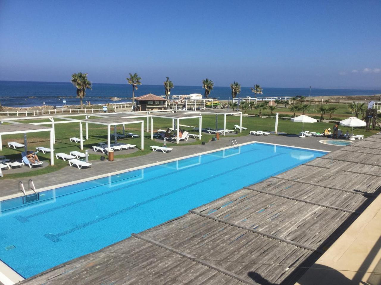 Ghaziveran Aphrodite Beachfront Apartment מראה חיצוני תמונה